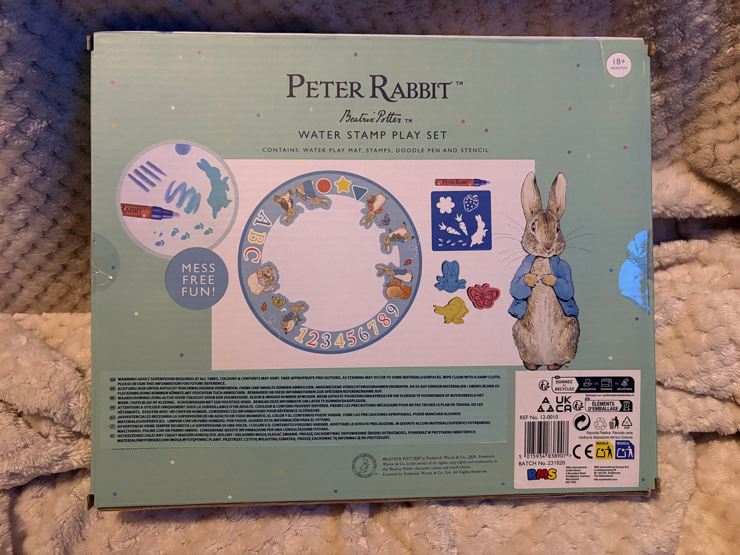 Peter Rabbit water stamp play set