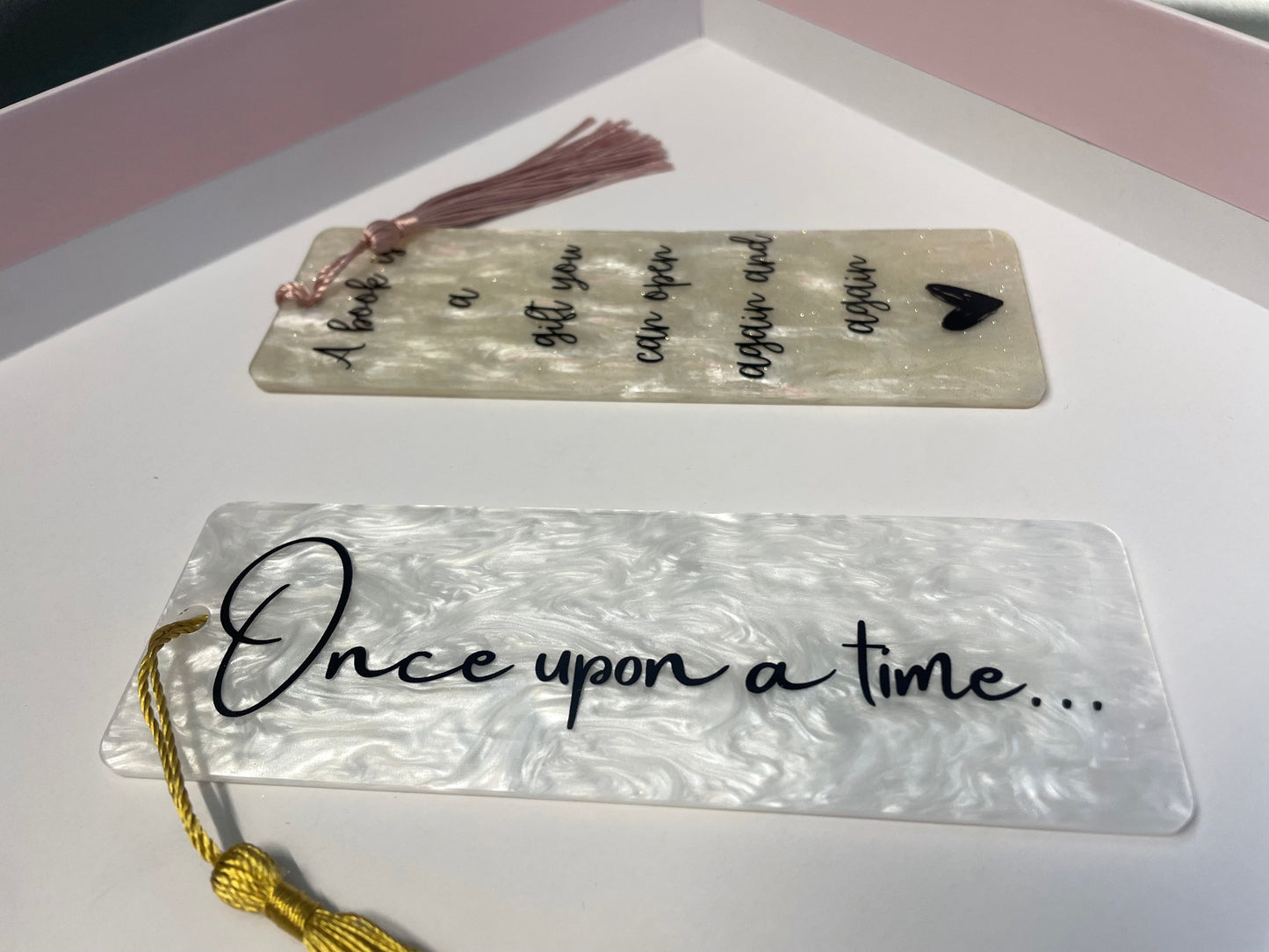 Pearl swirl bookmarks