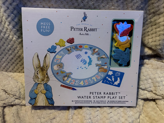 Peter Rabbit water stamp play set